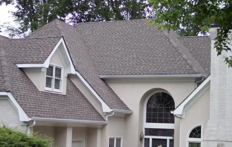 5 Reasons Why Getting A New Roof Is a Great Idea